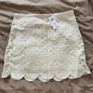 Abercrombie & Fitch Cream Lace Mini Skirt
